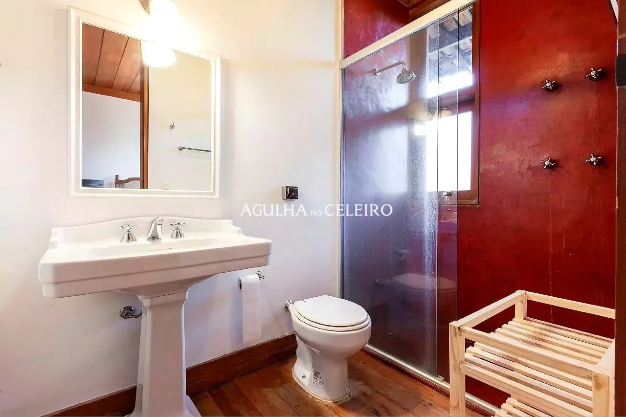 linda-casa-estilo-toscana-a-venda-na-fazenda-da-grama-16584-18