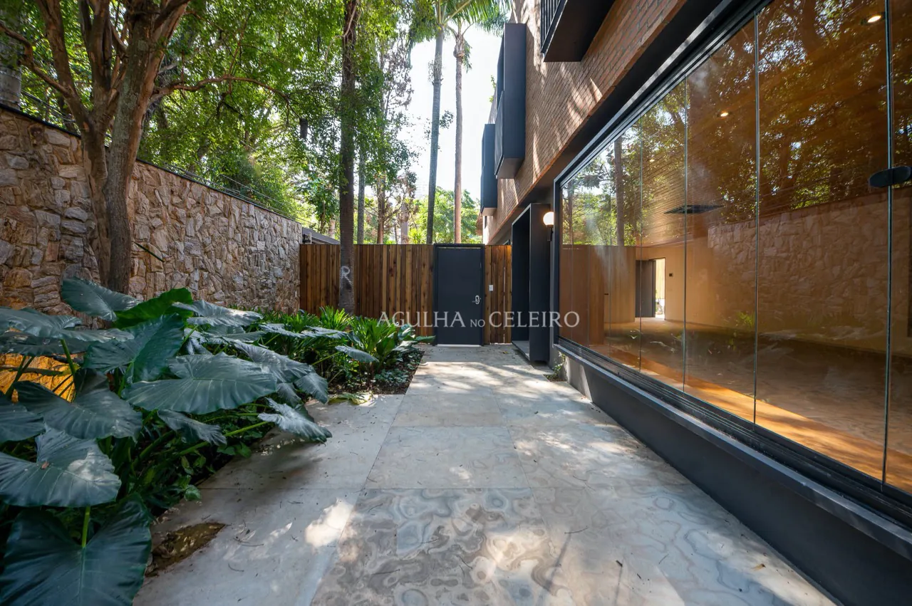 a-casa-de-condominio-a-passos-das-corujas-16884-16884-2