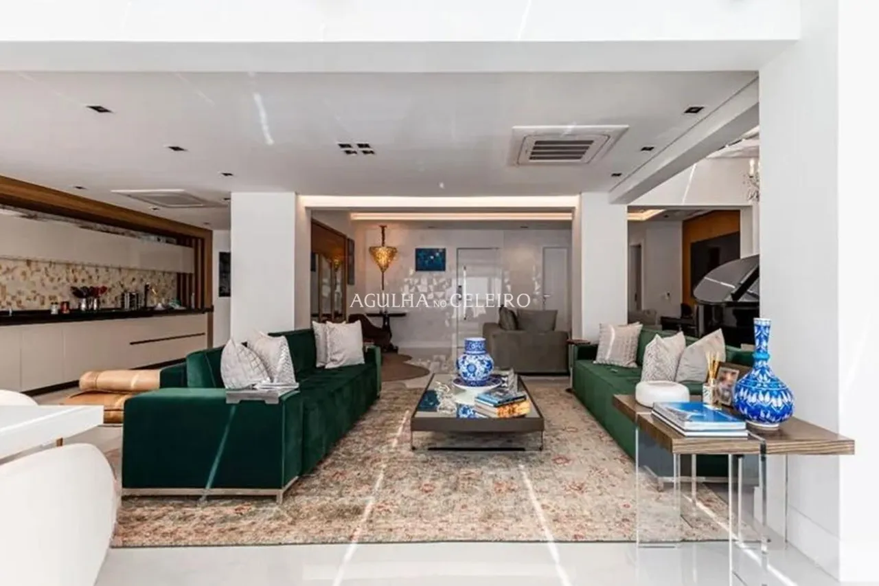 Apartamento lindo, reformado à venda em Moema – 15937