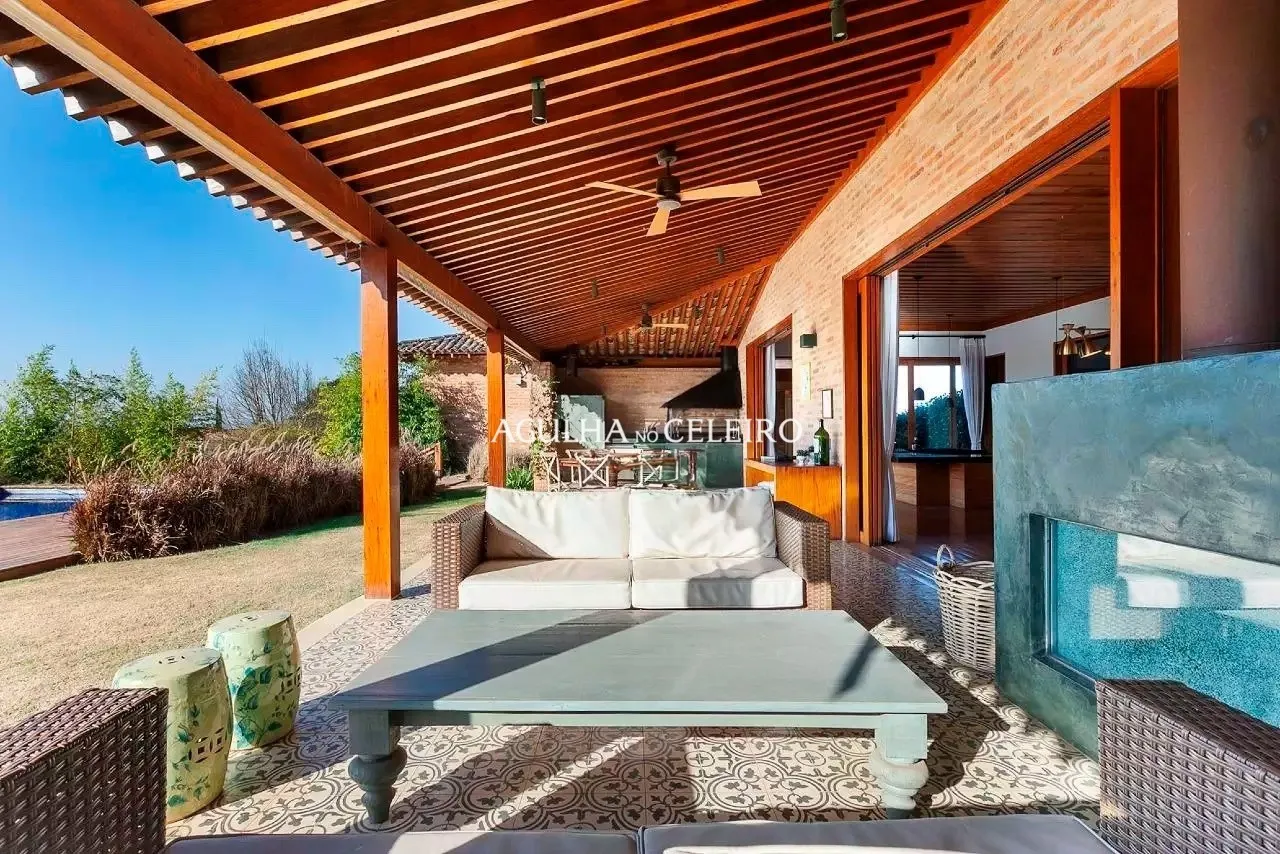 Linda casa estilo toscana à venda na Fazenda da Grama – 16584 - WhatsApp Image 2024-05-17 at 18.56