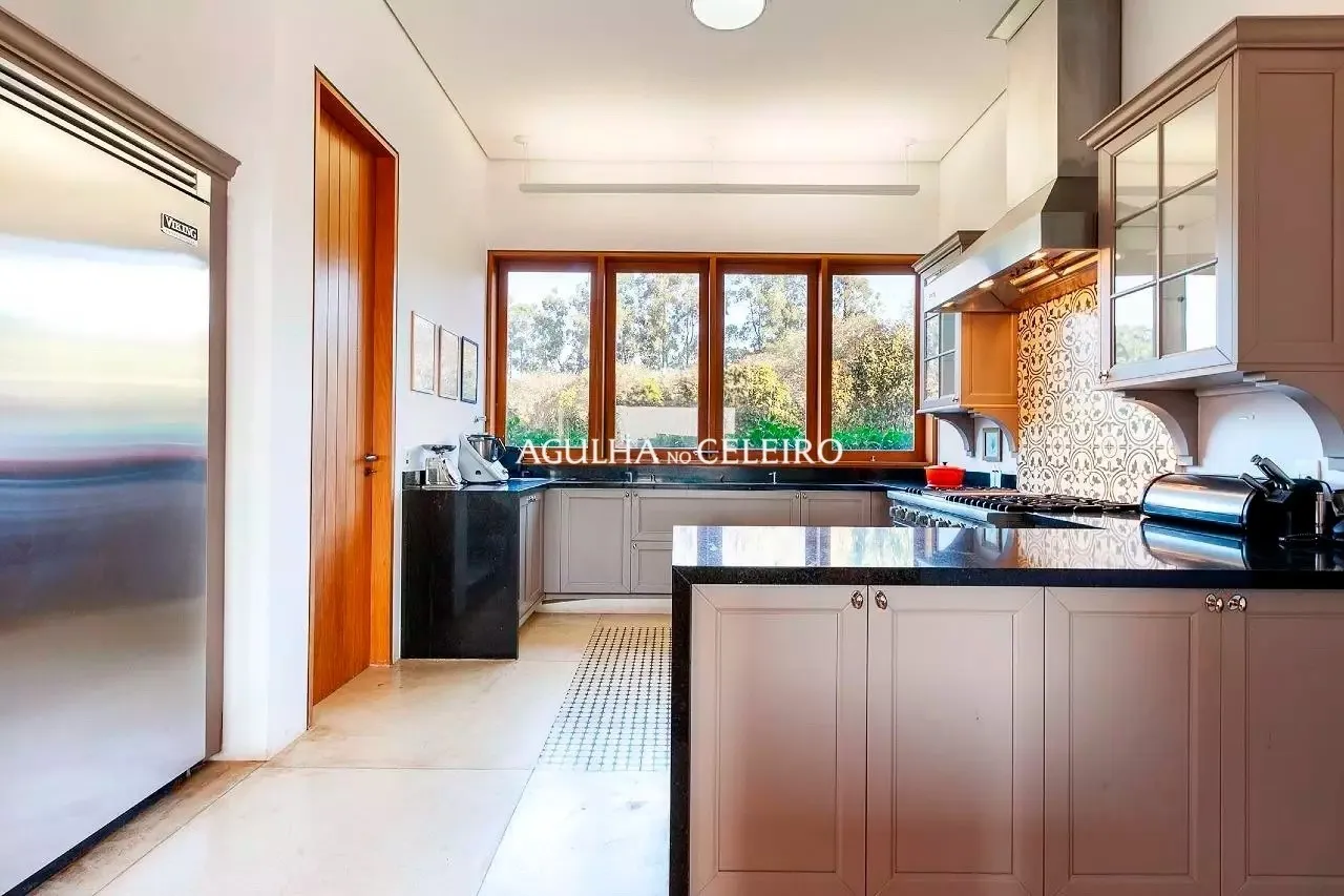 Linda casa estilo toscana à venda na Fazenda da Grama – 16584 - WhatsApp Image 2024-05-17 at 18.56