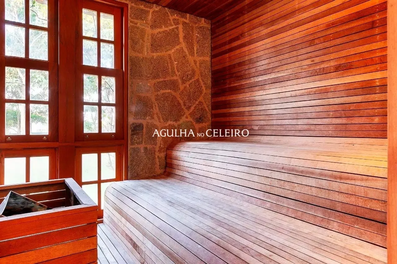 Linda casa estilo toscana à venda na Fazenda da Grama – 16584 - WhatsApp Image 2024-05-17 at 18.56