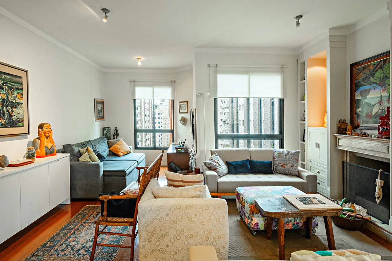 Apartamento amplo a venda em Moema – 16658