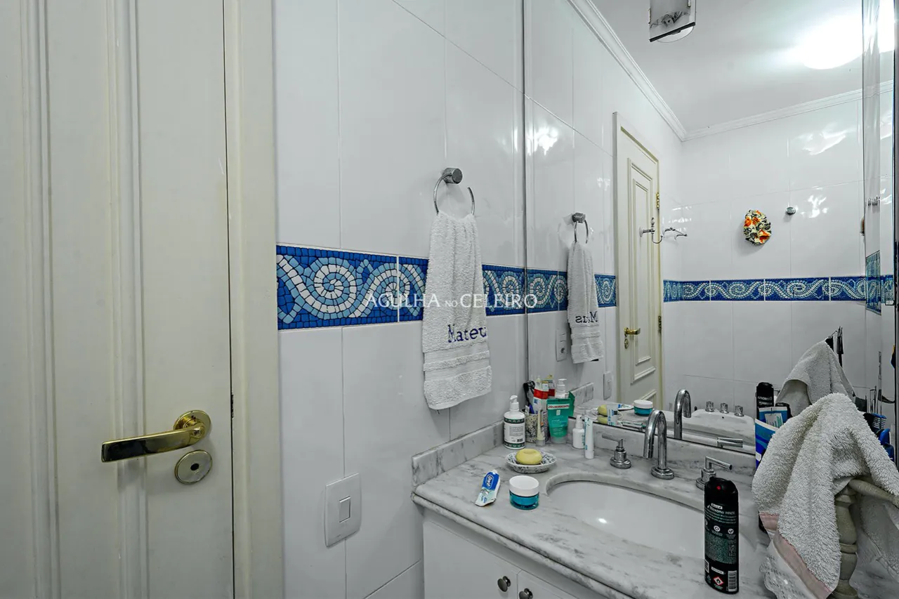 Apartamento amplo a venda em Moema – 16658