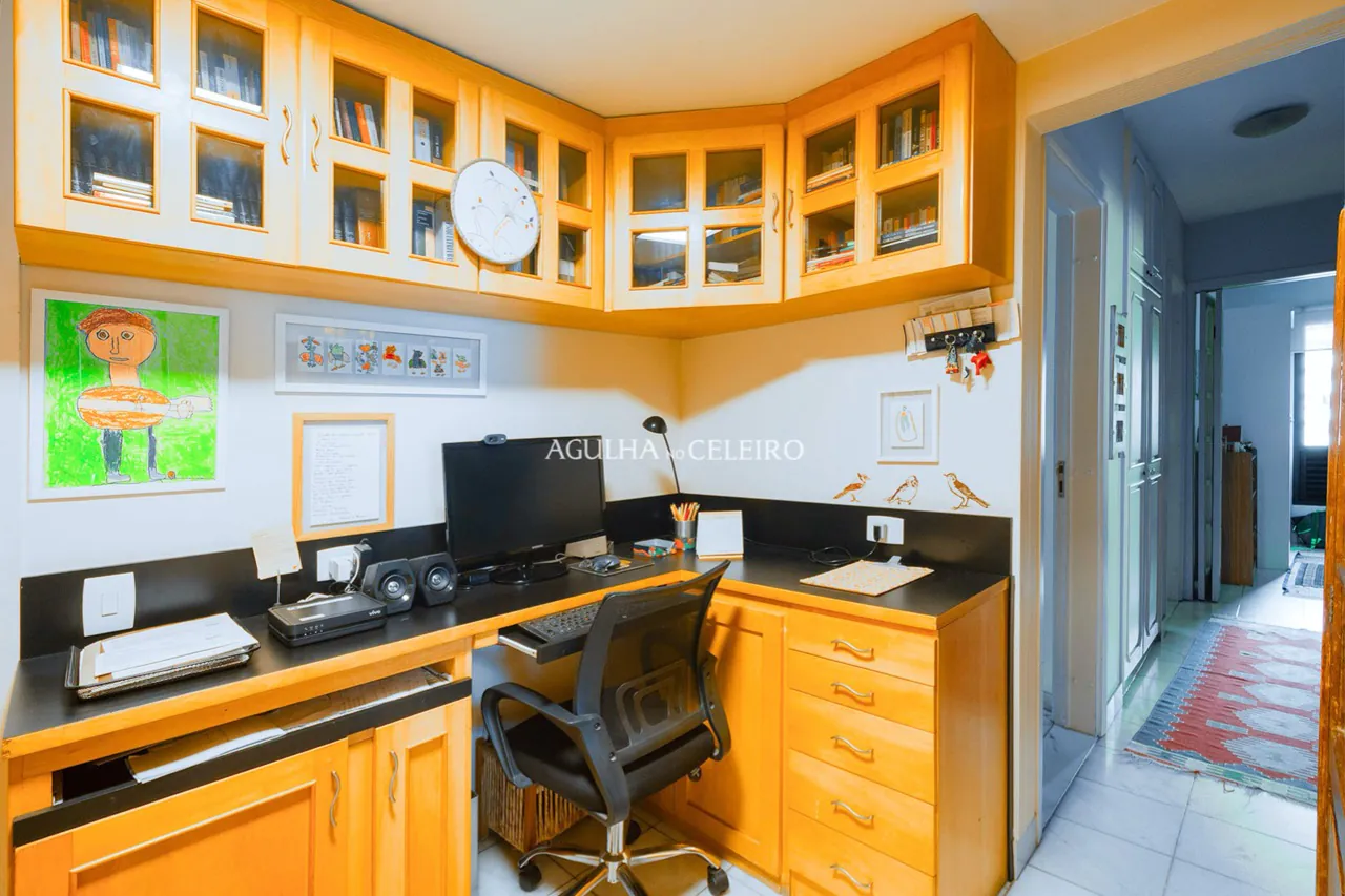 Apartamento amplo a venda em Moema – 16658