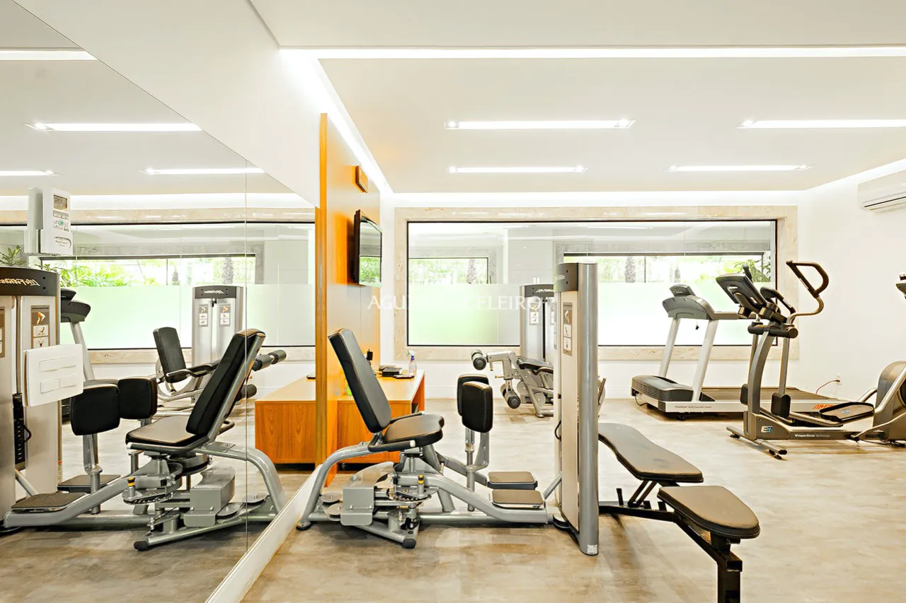 Apartamento amplo a venda em Moema – 16658