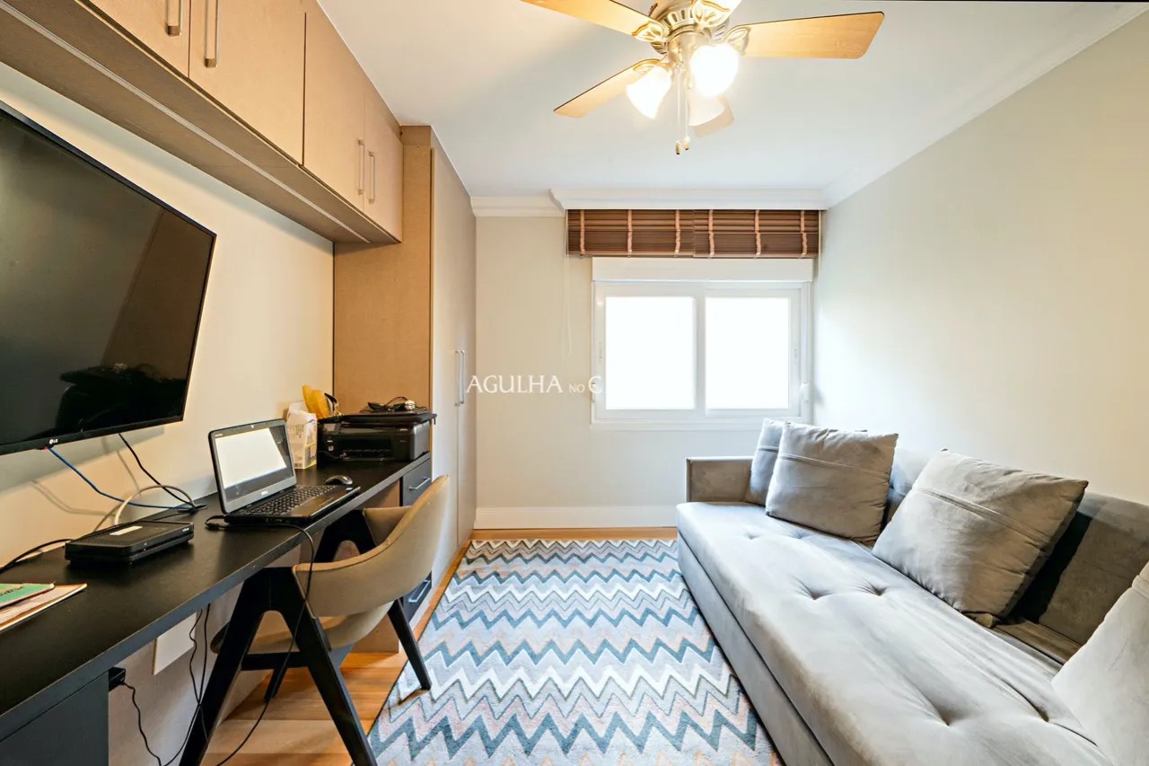 Apartamento reformado em Moema Pássaros, fora da rota de aviões – 16781