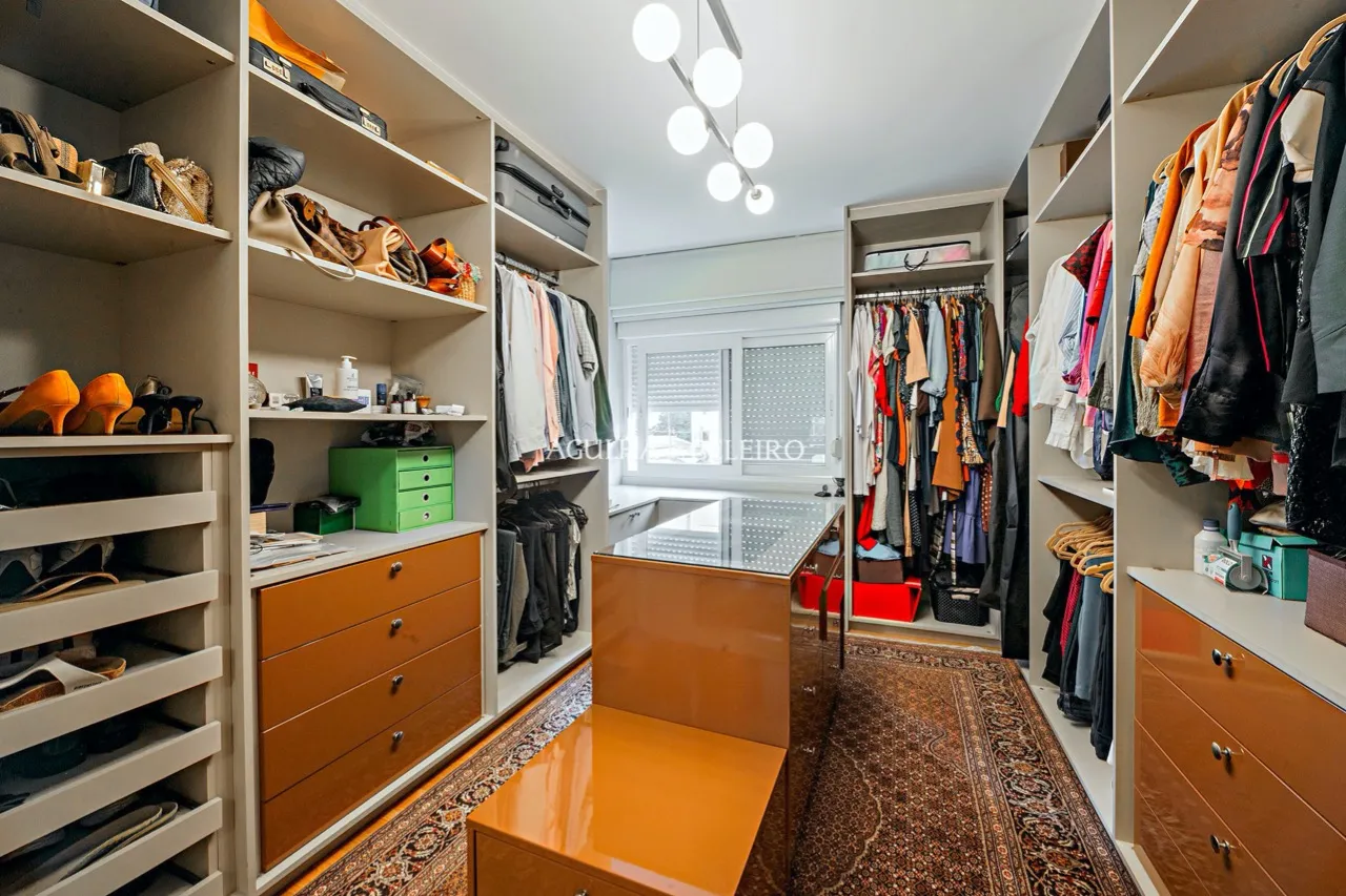 Apartamento reformado em Moema Pássaros, fora da rota de aviões – 16781