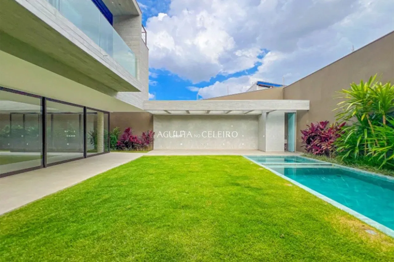 Casa maravilhosa, com piscina à venda em Alto de Pinheiros – 16806