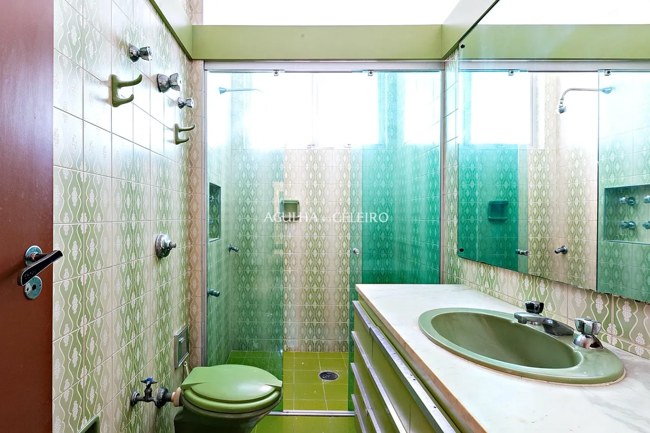 Apartamento espaçoso para personalizar à venda no Jardim América – 16828