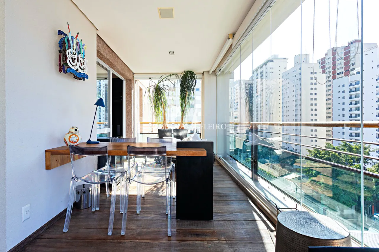 Apartamento com varanda gourmet e em prédio com lazer no Jardim Paulista. – 9737