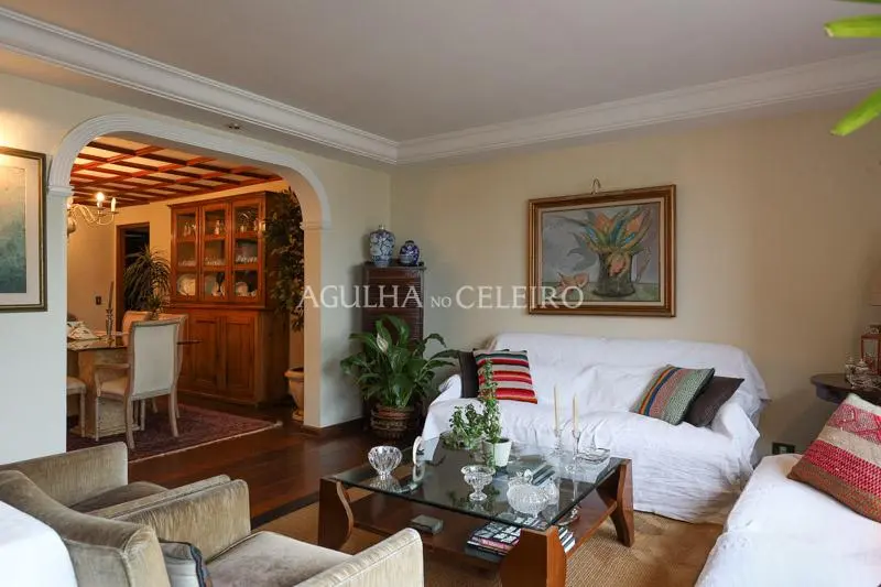 Venda/Itaim: Muitas Possibilidades! – AP6048