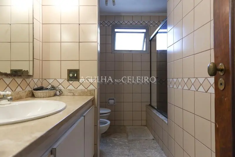 Venda/Itaim: Muitas Possibilidades! – AP6048