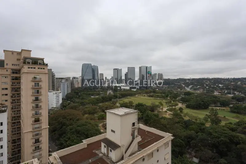 Venda/Itaim: Muitas Possibilidades! – AP6048