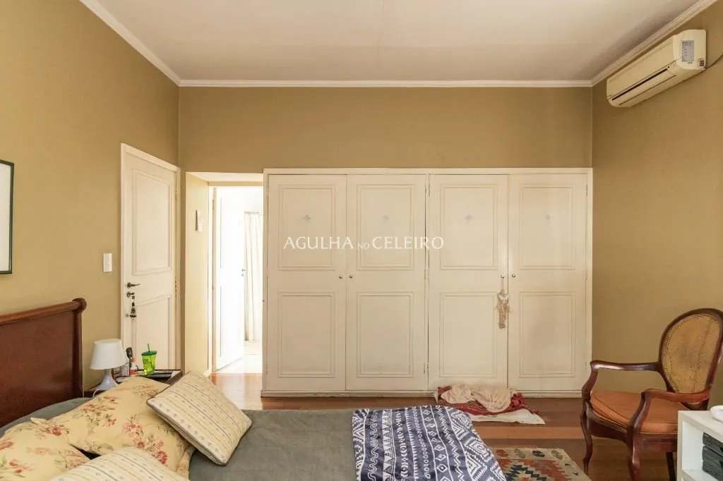 Casa espaçosa à venda na Vila Olímpia – CA1092