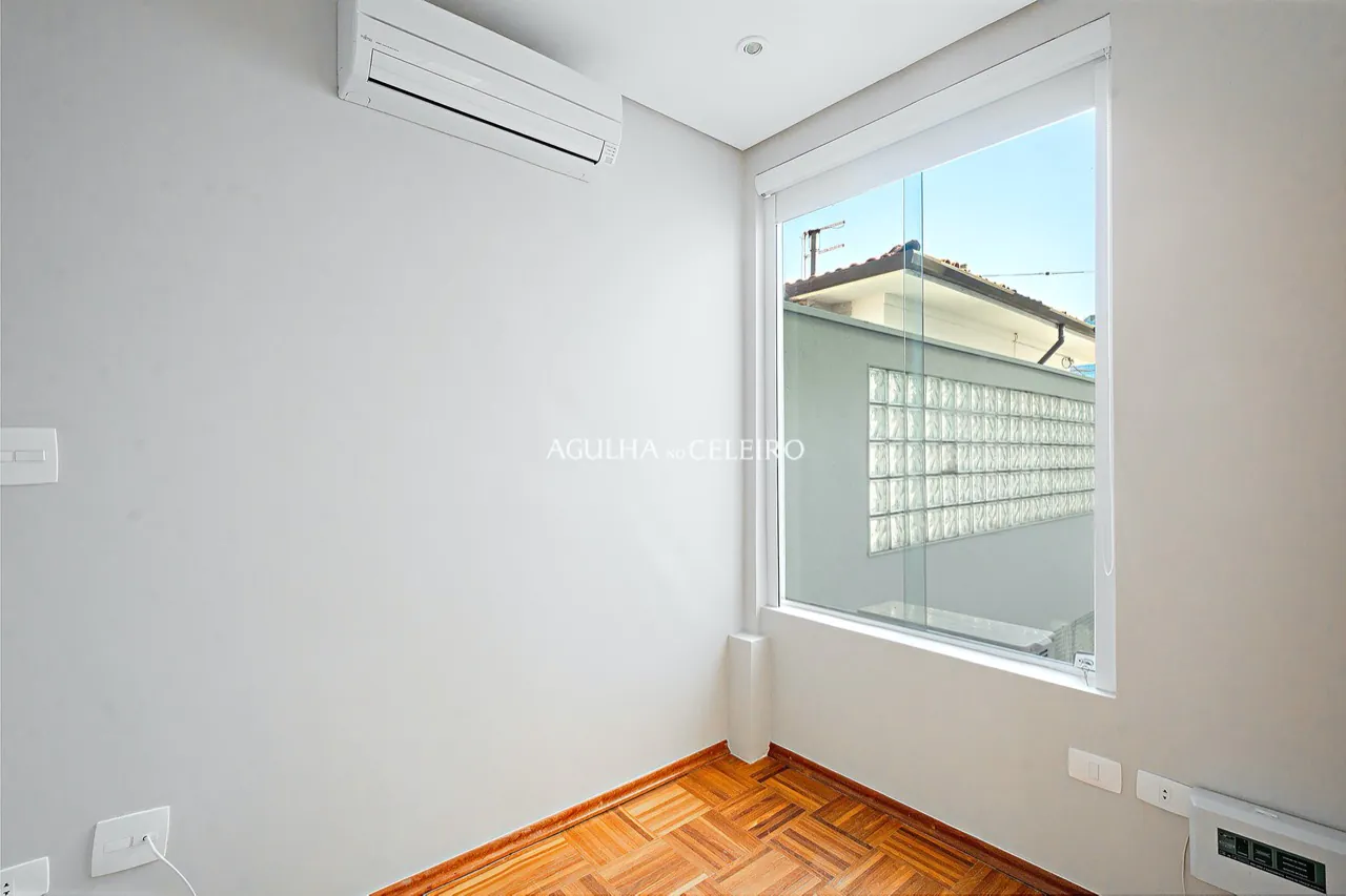 Casa charmosa à venda na Vila Nova Conceição – CA1290