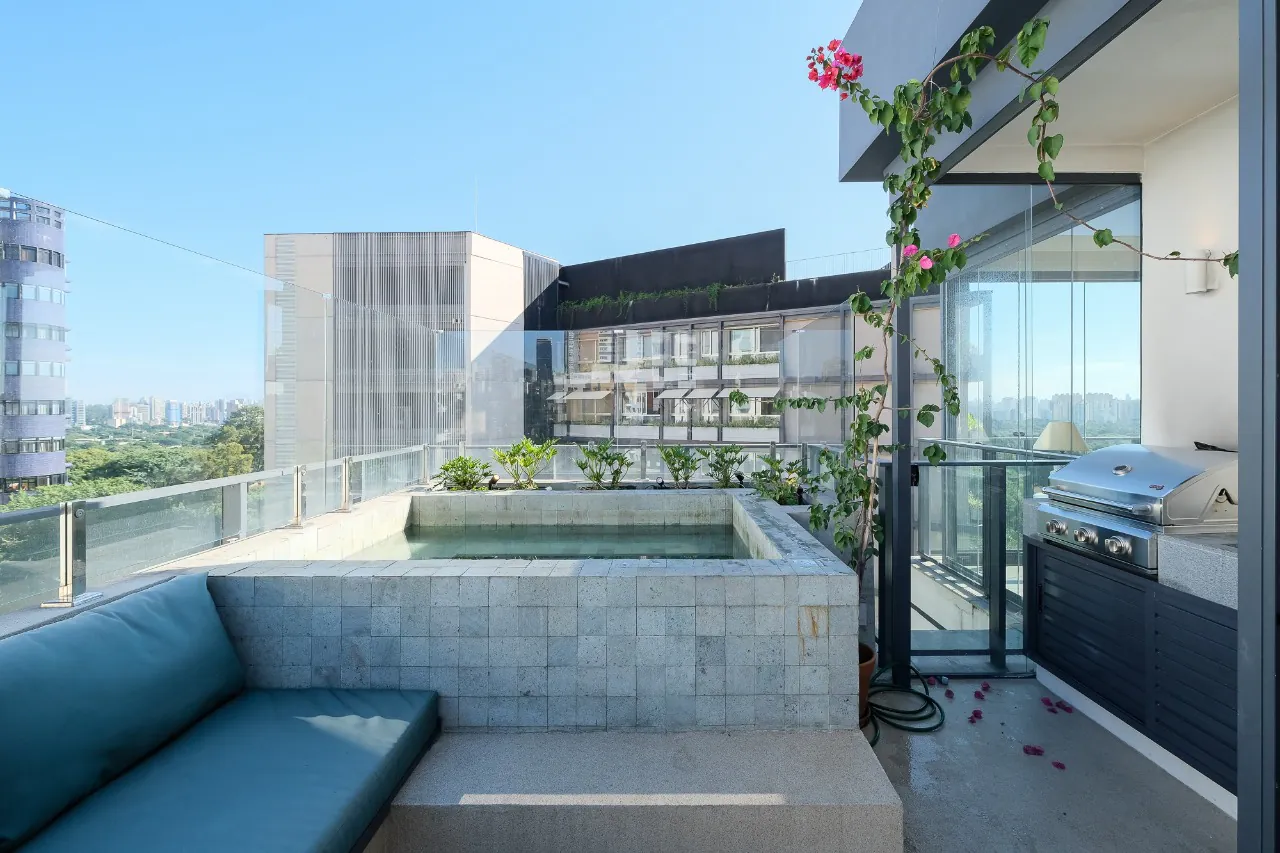 Cobertura à venda na Vila Madalena. São 180m² distribuídos em dois andares. – CO0732 - _DSF3146