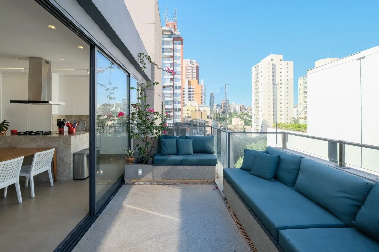 Cobertura à venda na Vila Madalena. São 180m² distribuídos em dois andares. – CO0732 - _DSF3153