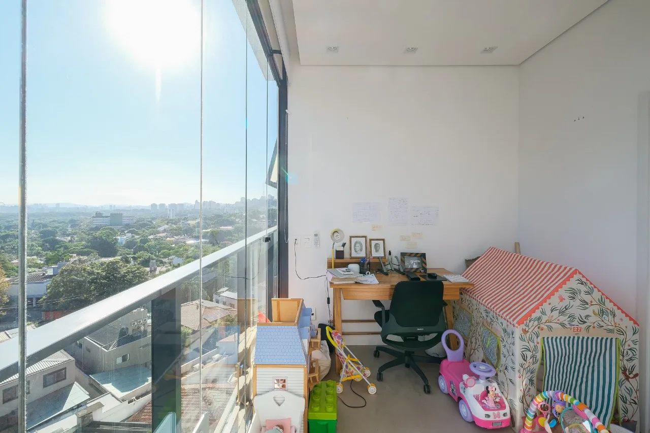 Cobertura à venda na Vila Madalena. São 180m² distribuídos em dois andares. – CO0732 - _DSF3160