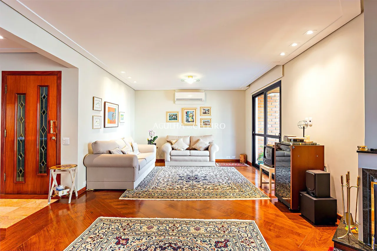 apartamento-espacoso-a-venda-na-vila-nova-conceicao-17039-2