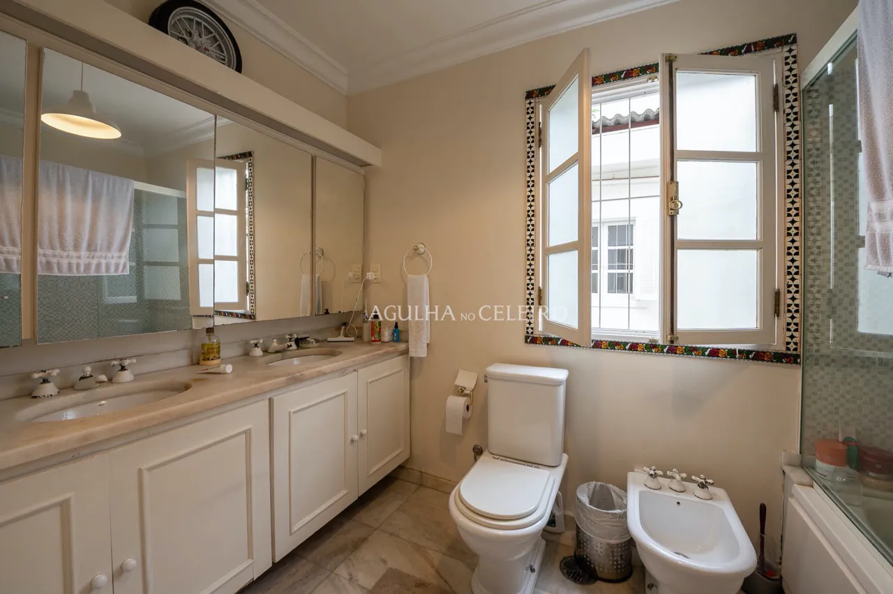 casa-acolhedora-a-venda-no-jardim-paulistano-16976-12