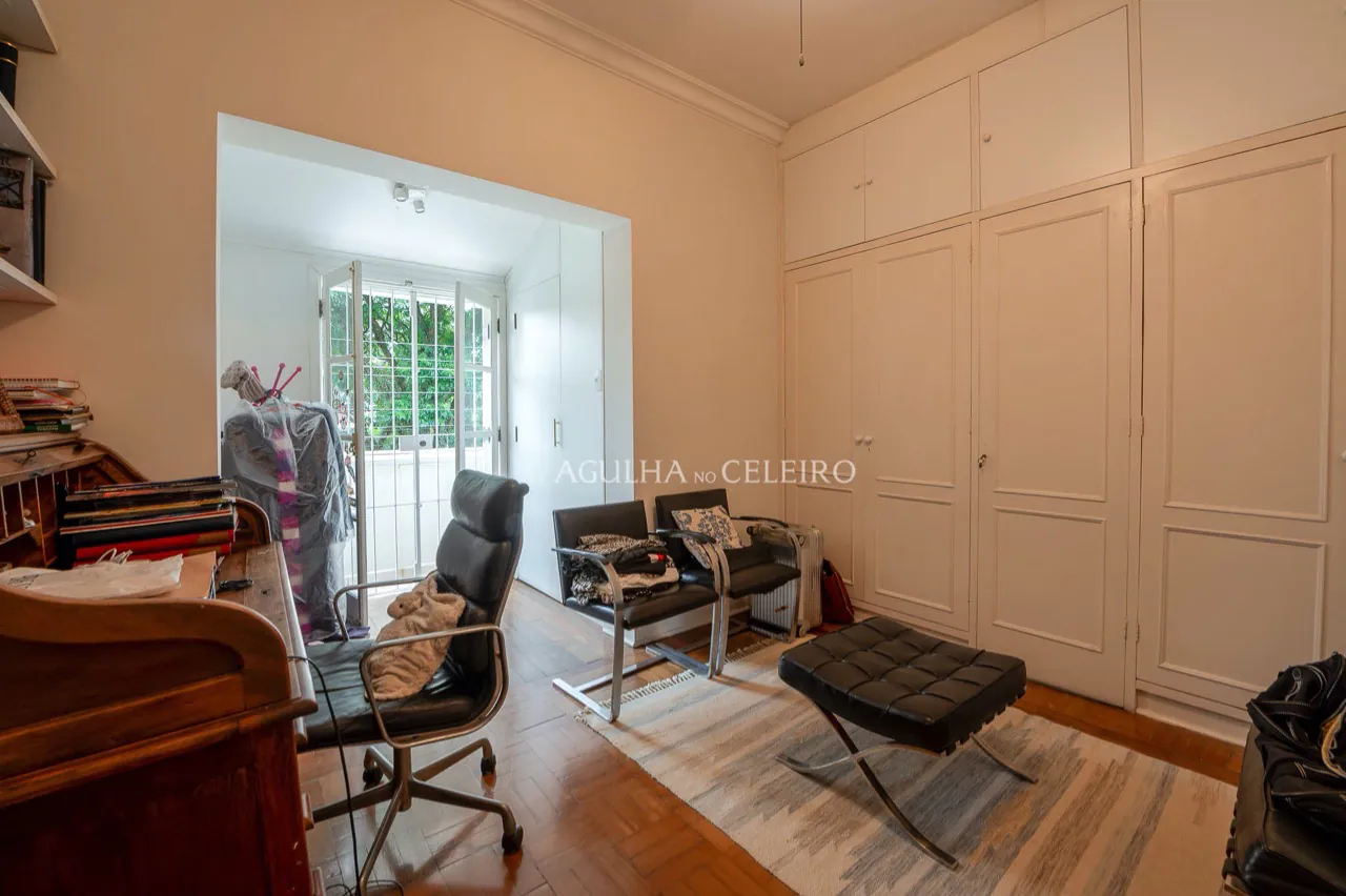 casa-acolhedora-a-venda-no-jardim-paulistano-16976-14