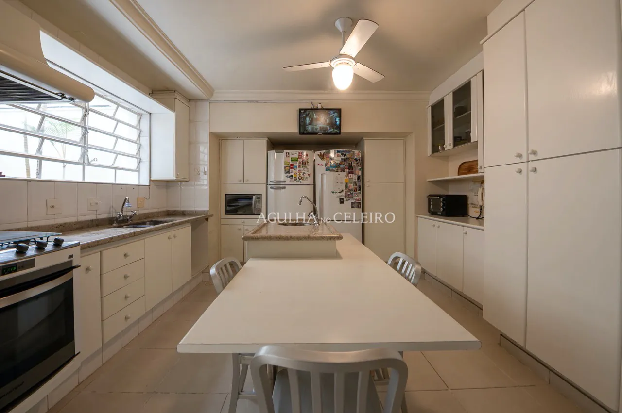 casa-acolhedora-a-venda-no-jardim-paulistano-16976-7