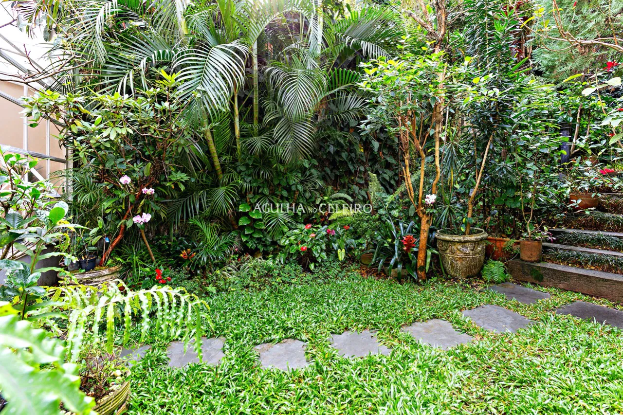 casa-com-ar-de-montanha-a-venda-na-vila-madalena-16897-5