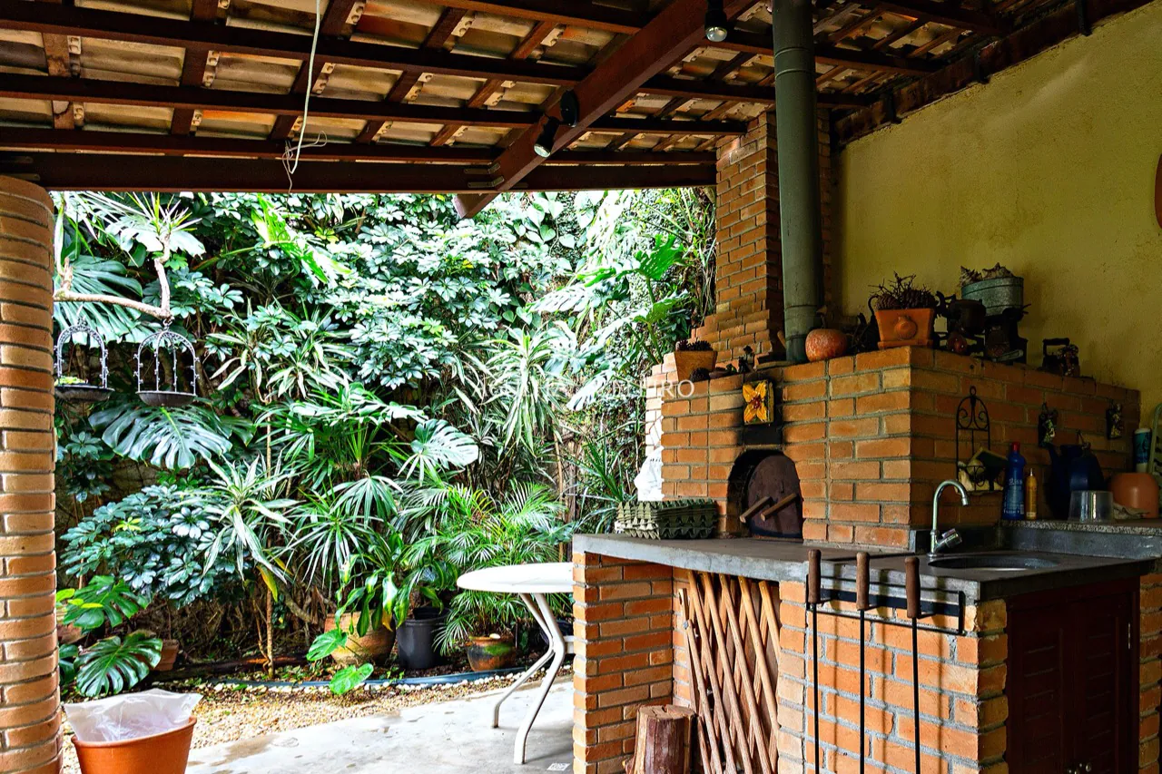 casa-com-ar-de-montanha-a-venda-na-vila-madalena-16897-7