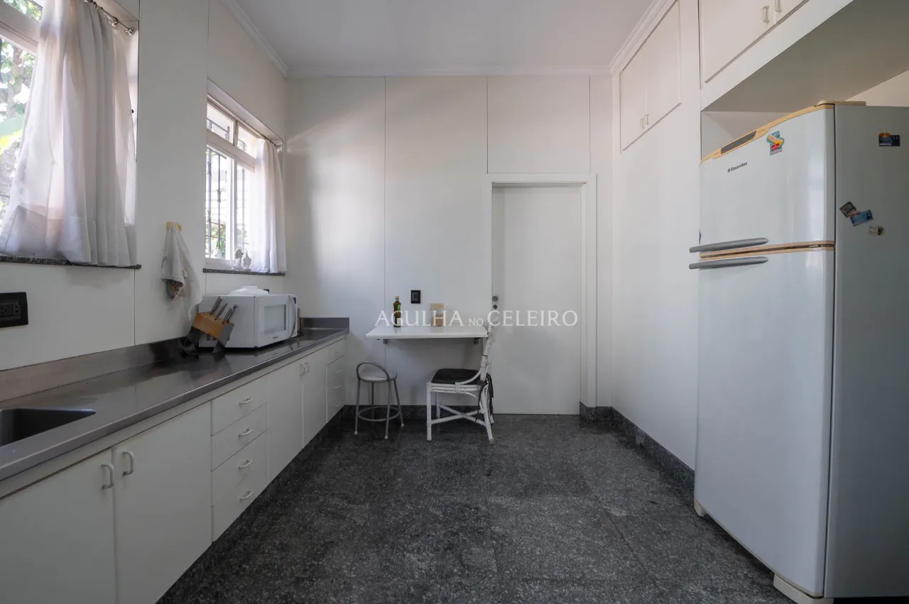 casa-com-jardim-a-venda-no-jardim-america-17082-12