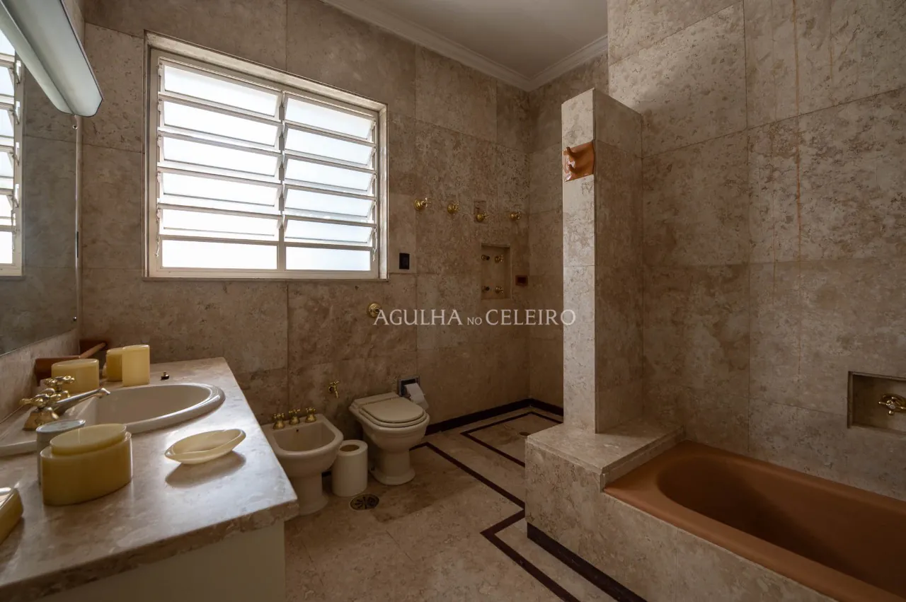 casa-com-jardim-a-venda-no-jardim-america-17082-16