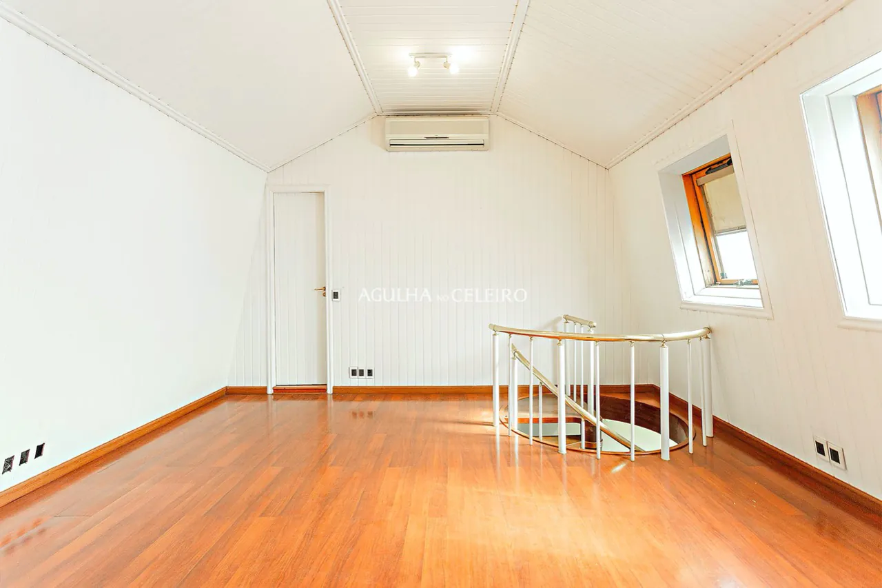 casa-espacosa-e-bem-projetada-a-venda-no-jardim-luzitania-16974-19