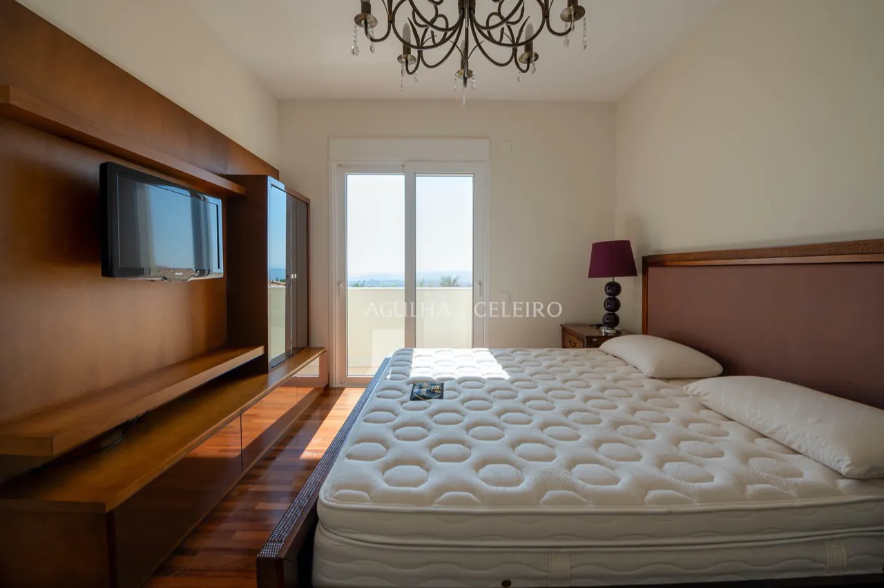 casa-na-fazenda-da-grama-para-venda-16793-20