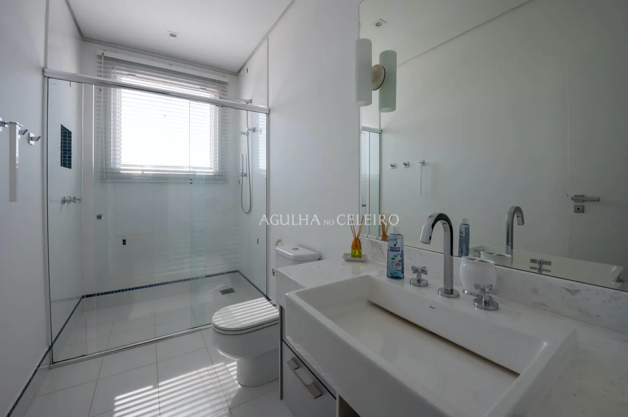 casa-na-fazenda-da-grama-para-venda-16793-23