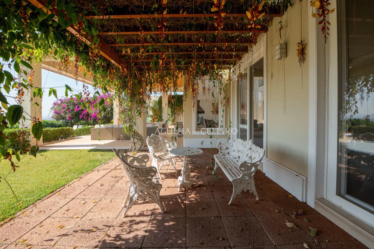 casa-na-fazenda-da-grama-para-venda-16793-4