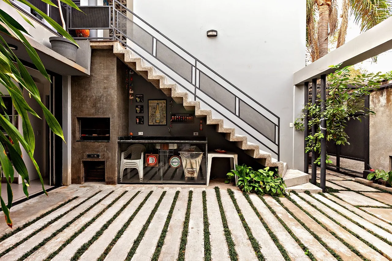 casa-reformada-no-jardim-paulista-com-vista-para-a-copa-das-arvores-17151-11