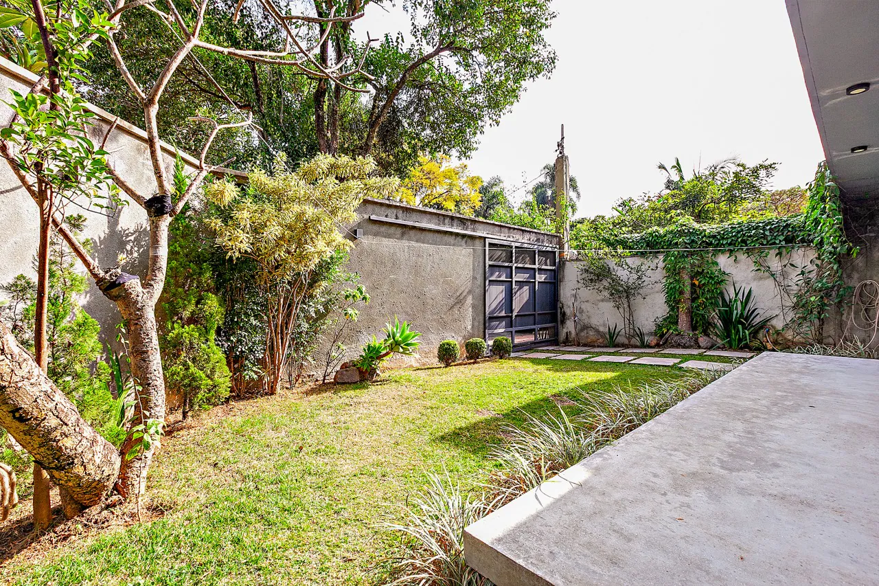 casa-reformada-no-jardim-paulista-com-vista-para-a-copa-das-arvores-17151-16
