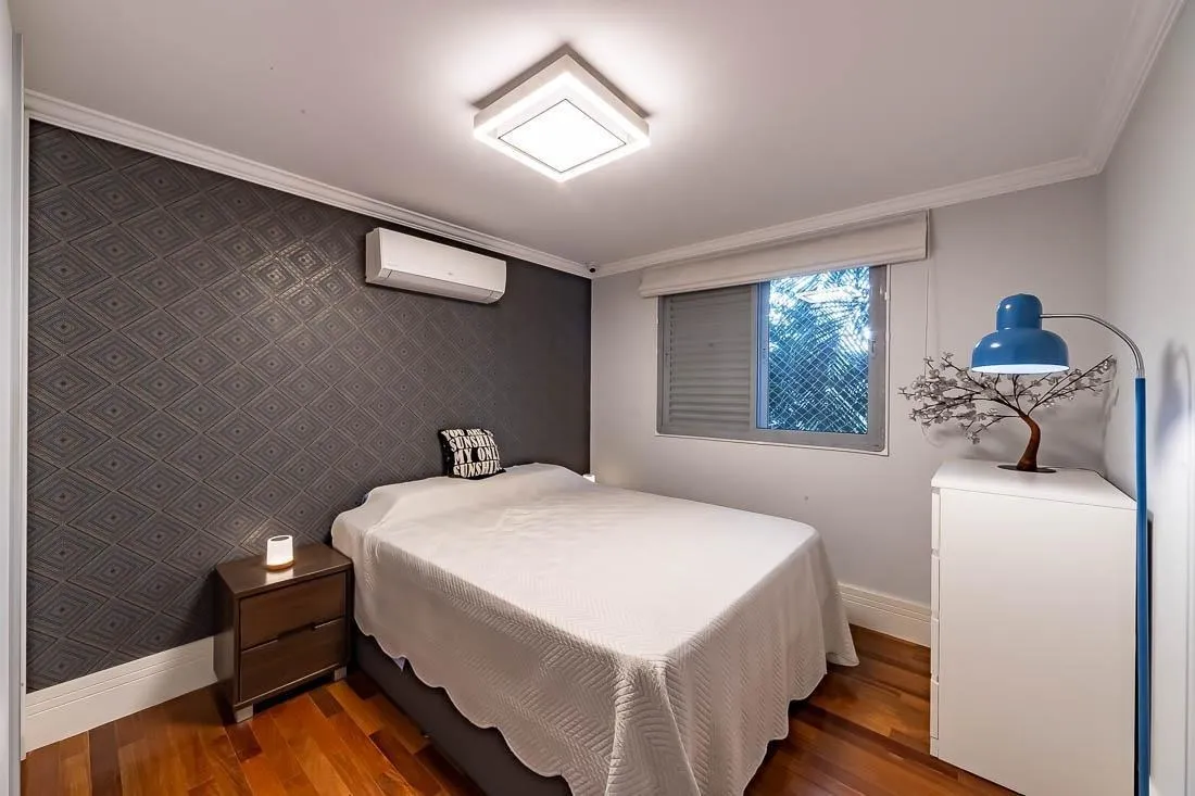 Casa reformada em condomínio fechado para venda no Campo Belo. – 16924