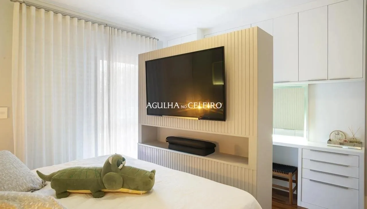 Casa reformada em condomínio fechado para venda no Campo Belo. – 16924