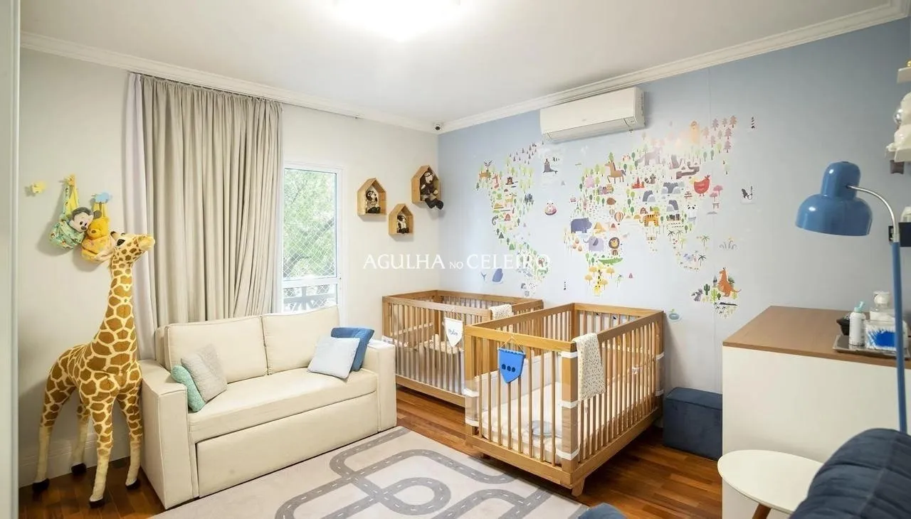 Casa reformada em condomínio fechado para venda no Campo Belo. – 16924