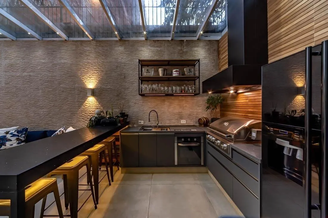 Casa reformada em condomínio fechado para venda no Campo Belo. – 16924