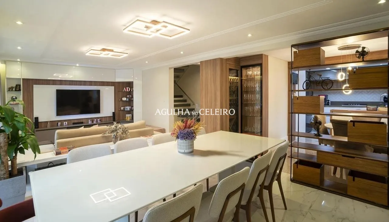 Casa reformada em condomínio fechado para venda no Campo Belo. – 16924