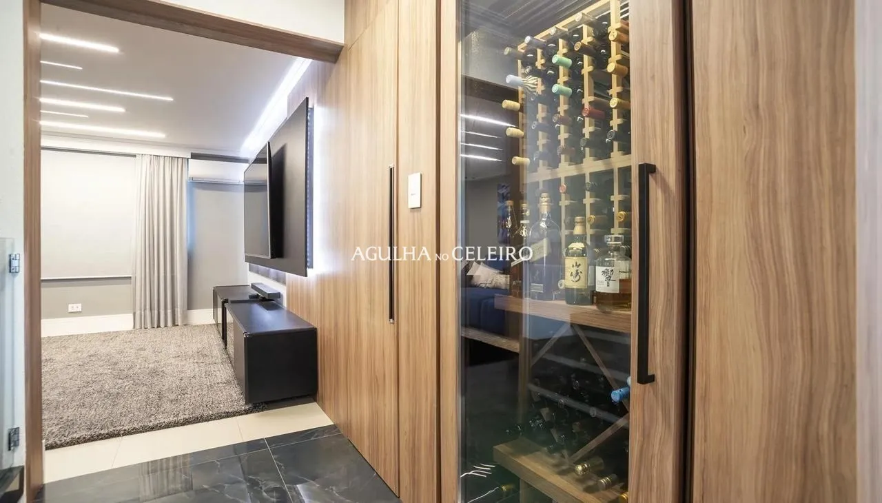 Casa reformada em condomínio fechado para venda no Campo Belo. – 16924