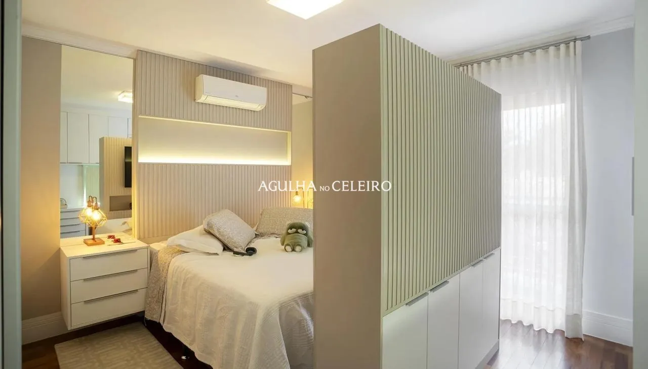 Casa reformada em condomínio fechado para venda no Campo Belo. – 16924