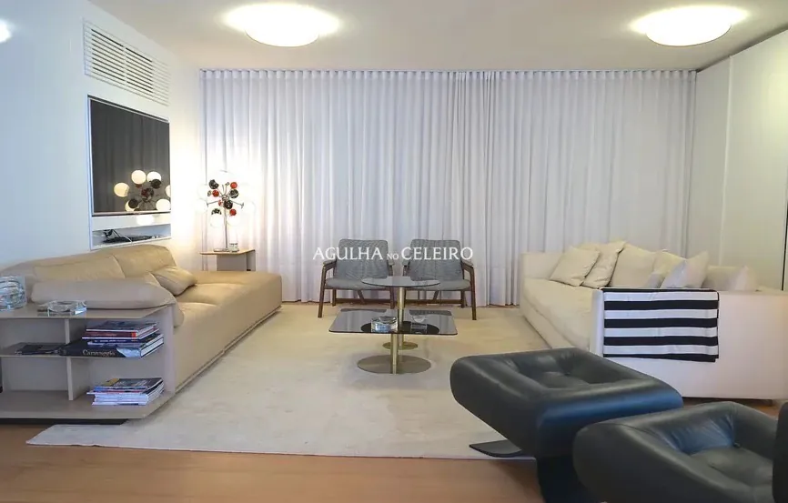 Apartamento reformado em localização bárbara no Jardim America. – AP0479