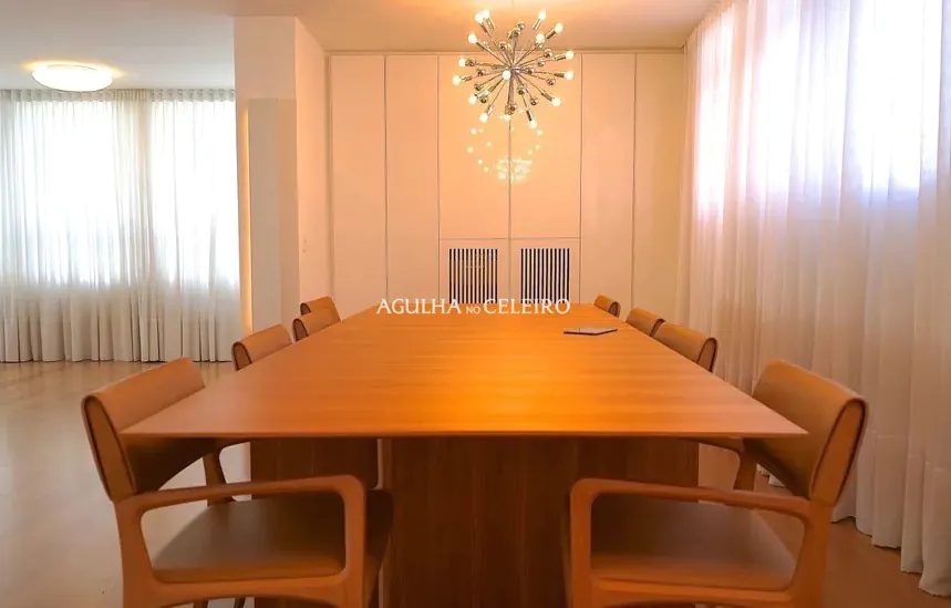 Apartamento reformado em localização bárbara no Jardim America. – AP0479