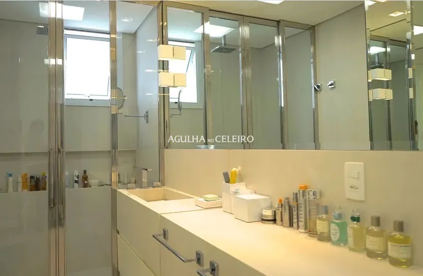 Apartamento reformado em localização bárbara no Jardim America. – AP0479