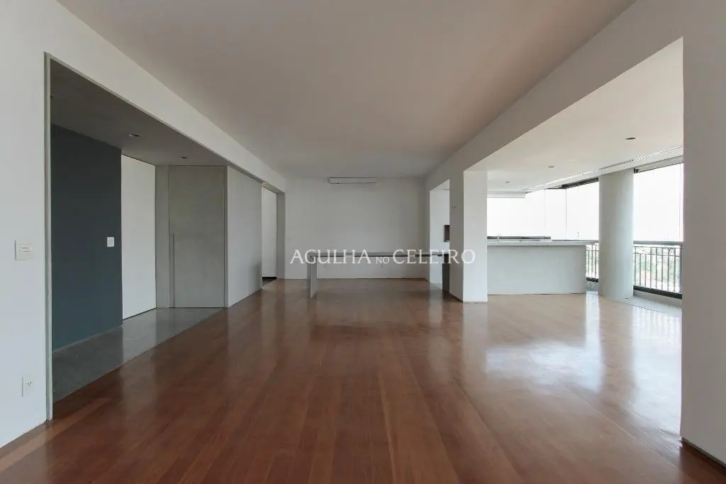 Apartamento com vista livre à venda na Vila Madalena – AP4662