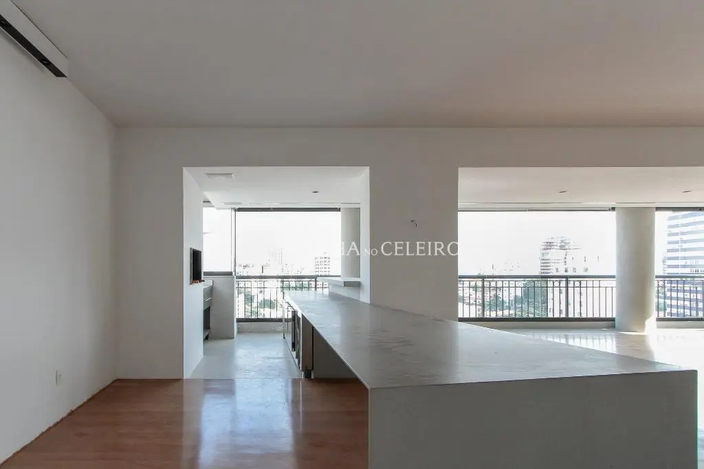 Apartamento com vista livre à venda na Vila Madalena – AP4662