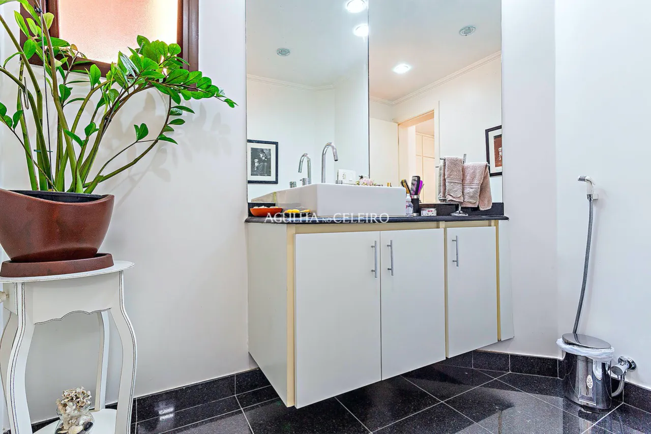 Apartamento com 4 quartos à Venda no Itaim Bibi – AP5786